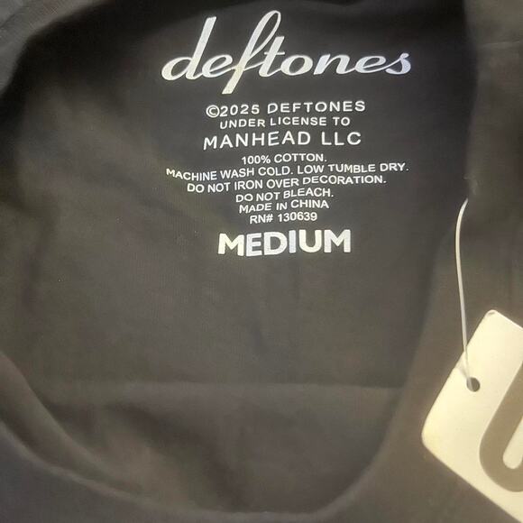 Brand New Urban Outfitters Deftones Around The Fur Muscle Shirt Cropped Size Med - Picture 2 of 2